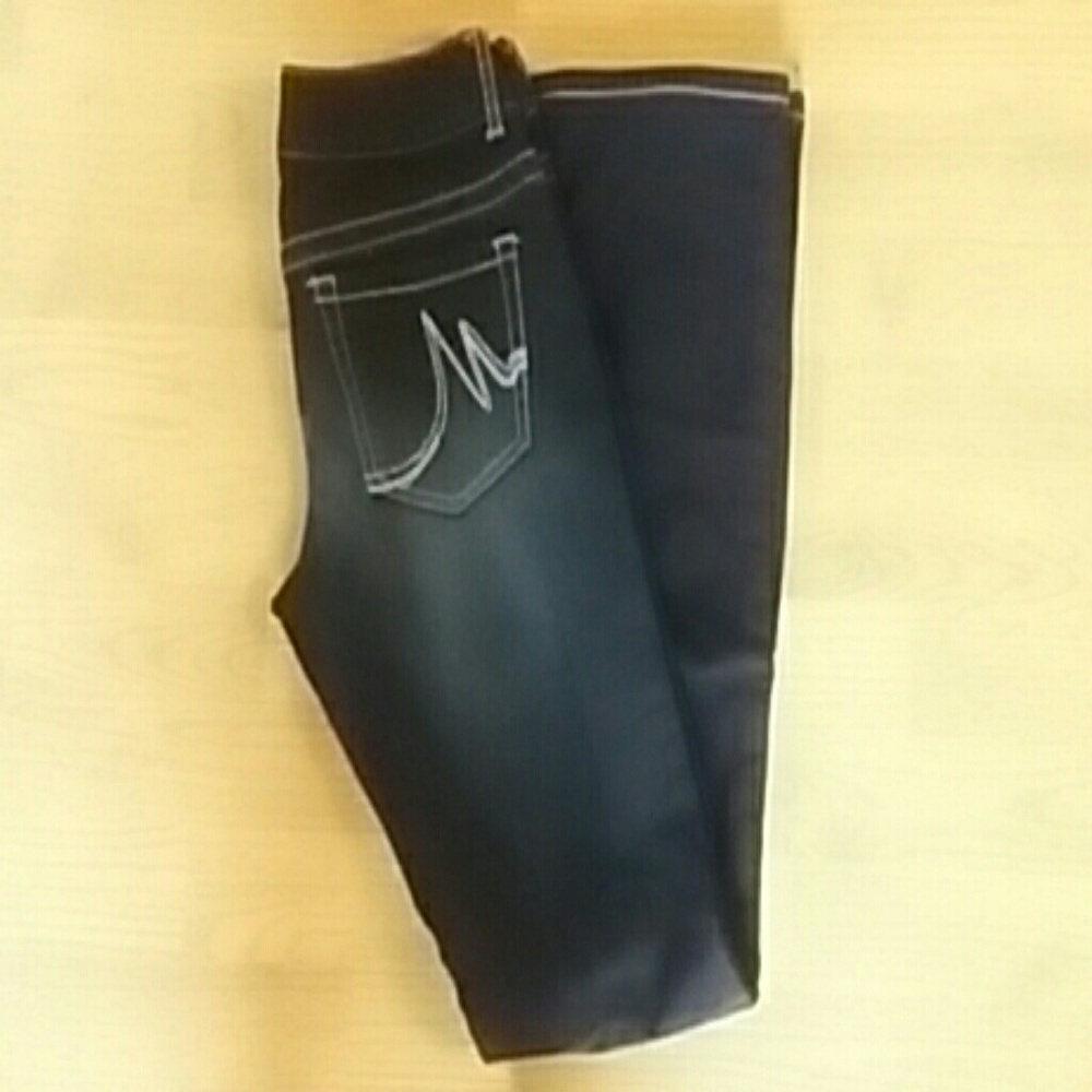 Maurices dark wash straight jeans